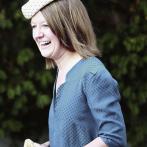 Laura Fellowes est l'une des marraines de Charlotte et est la cousine de William